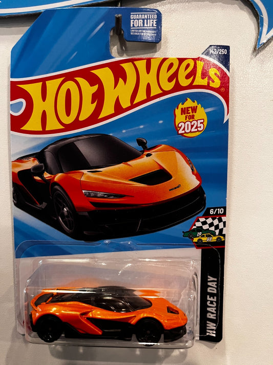 Hot Wheels 2025 - Collector # 142/250 - HW Race Day 6/10 - New Models - McLaren W1 - Papaya Orange - Black Y 5-Spoke Wheels - USA Card