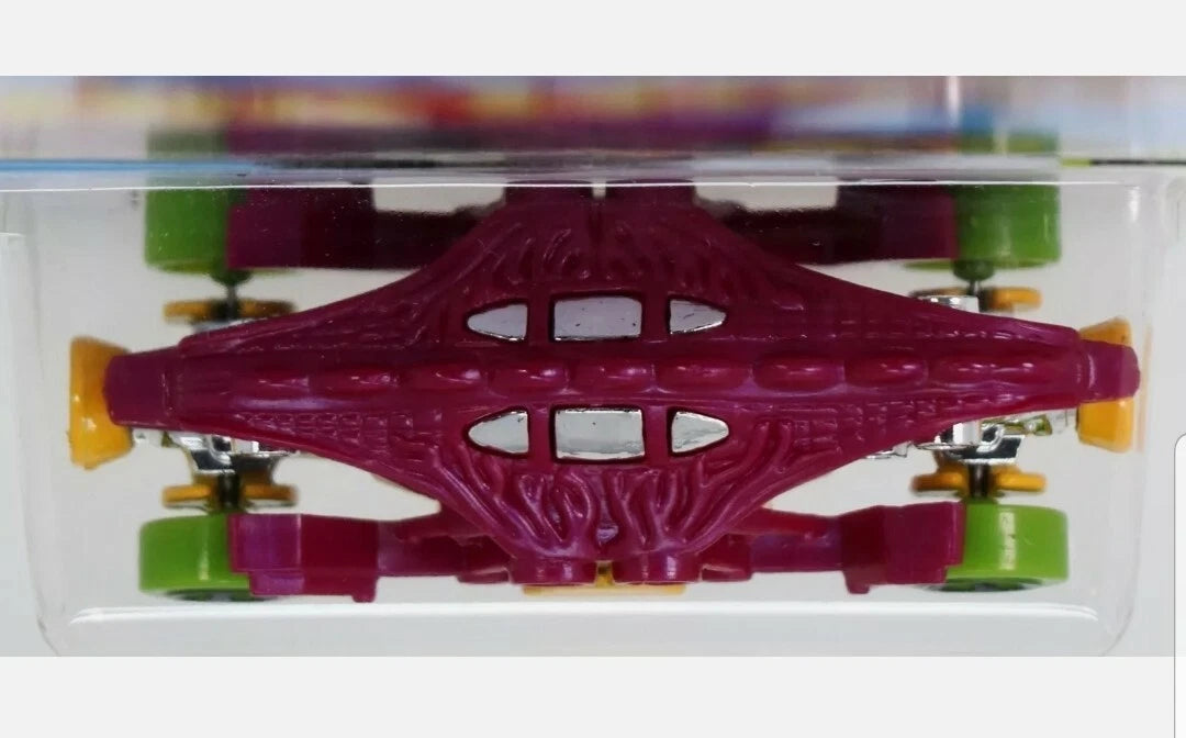 Hot Wheels 2018 - Collector # 230/365 - Dino Riders 4/5 - Double Demon - Purple - IC